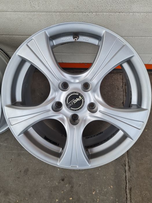Джанти за TOYOTA MAZDA KIA YUYNDAI NISSAN Dacia R16 5x114.3 ET42 7J