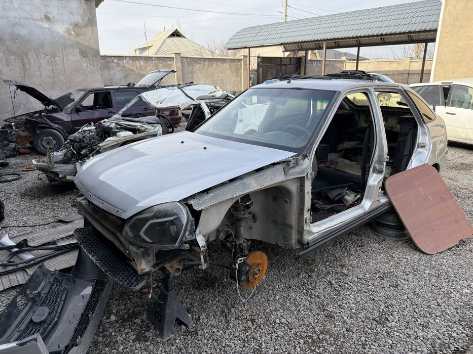 Разбор Приора 2170 Седан Хечбек Люкс