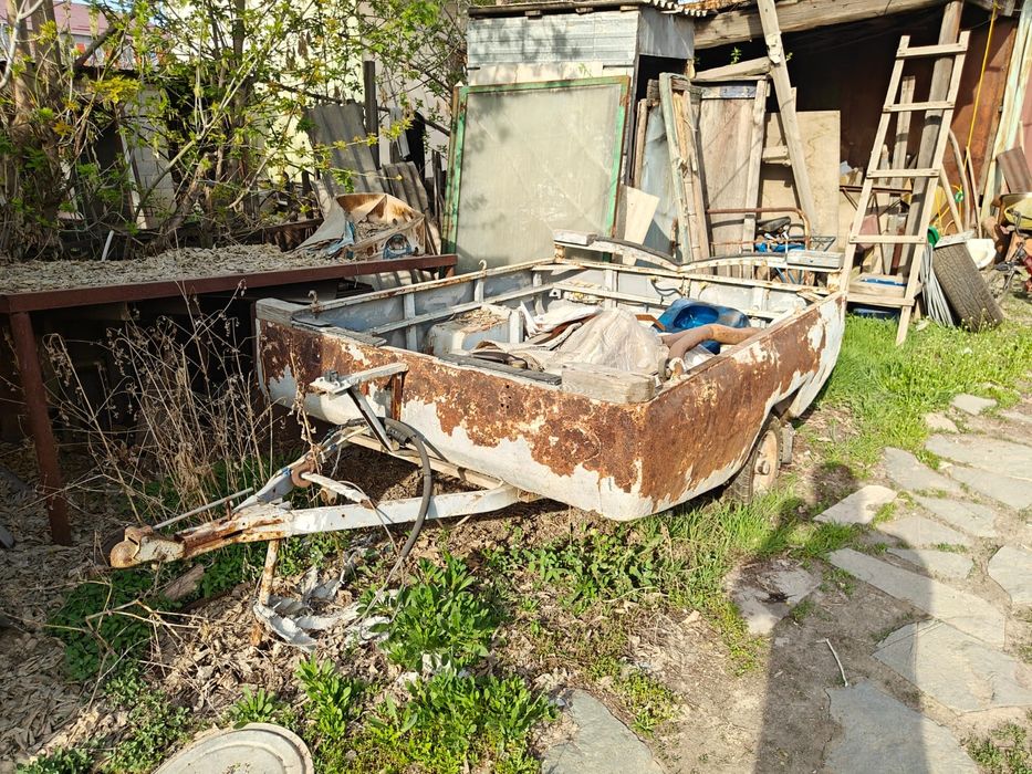 Прицеп автомобильный