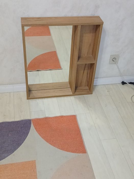 Зеркало с рамочкой