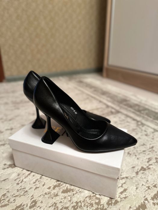 Удобные туфли новые! Вообще не одевались!