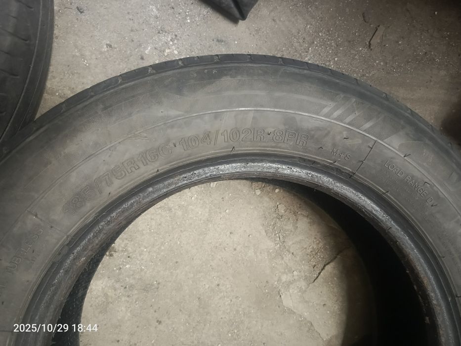 Продам резину с дисками на газель