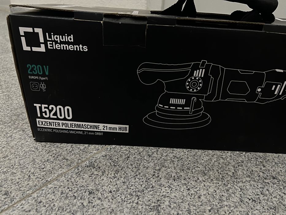 Liquid Elements T5200 полираща машина