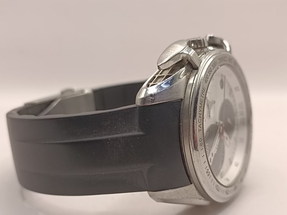 Часовник: Tissot T- Race