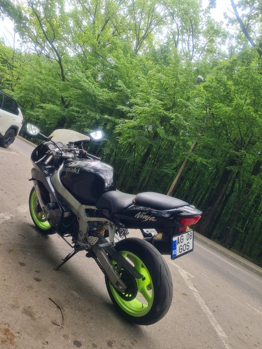 Kawasaki Ninja ZX-9R
