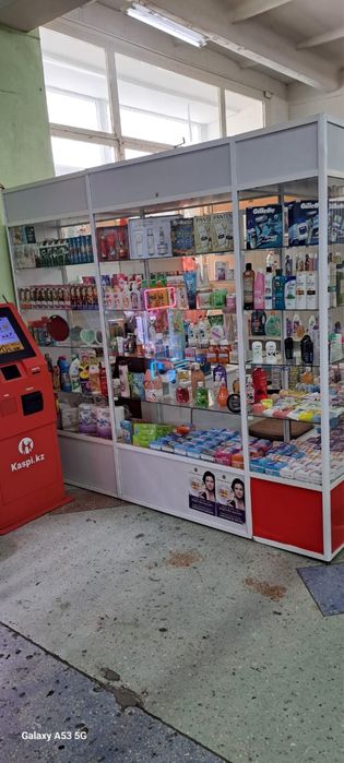 Продаю витрины в хорошем состоянии