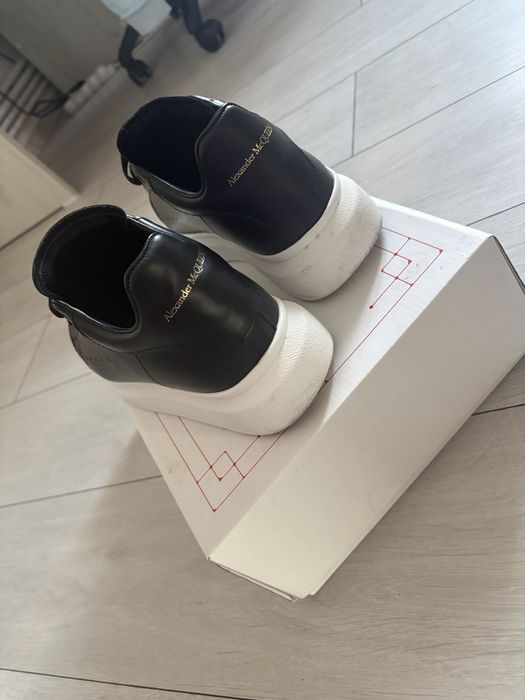 Adidasi Alexander McQueen