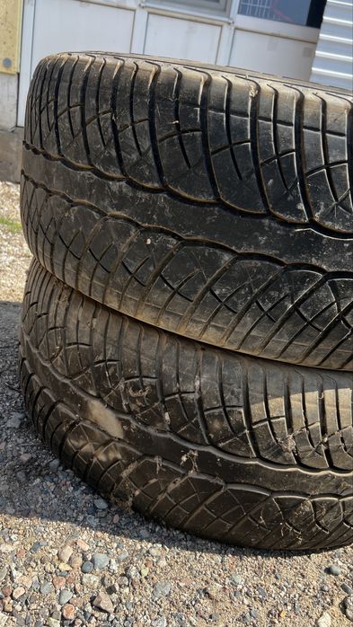 Летние шины 285/45/R22