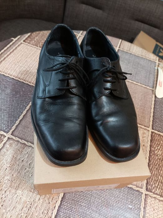 Обувки от естествена кожа 42 номер