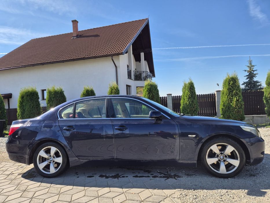 Vând BMW E60, 525D