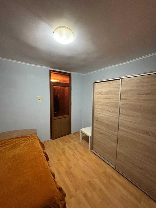 Inchiriez Apartament 3 camere