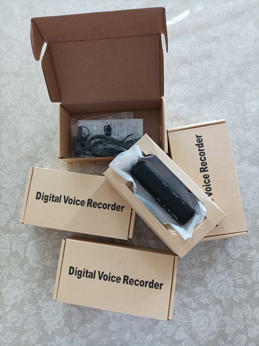 Диктофон МП 3 плеер