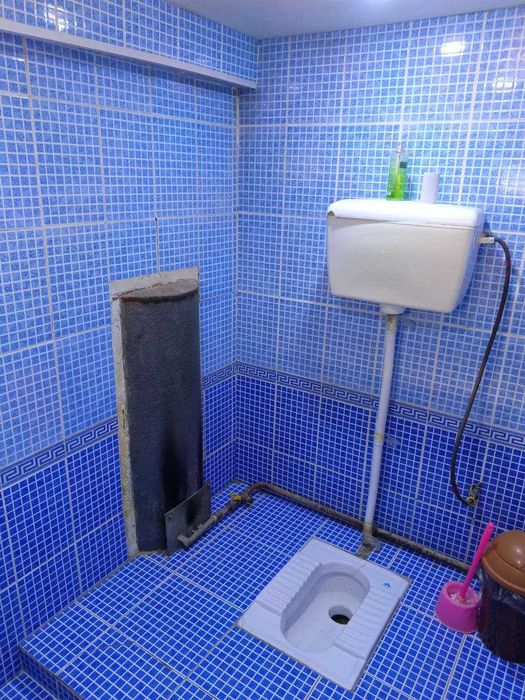 Общий двор учаскадай килинган + гараж хам бор алохида