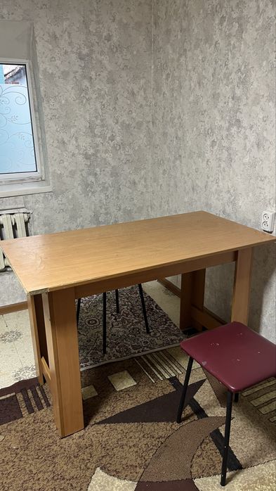 Стол универсальный.