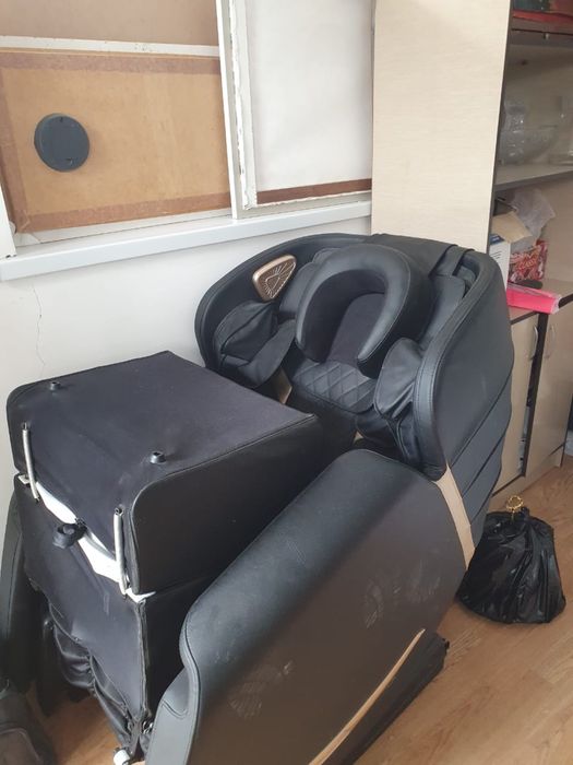 Массажное кресло