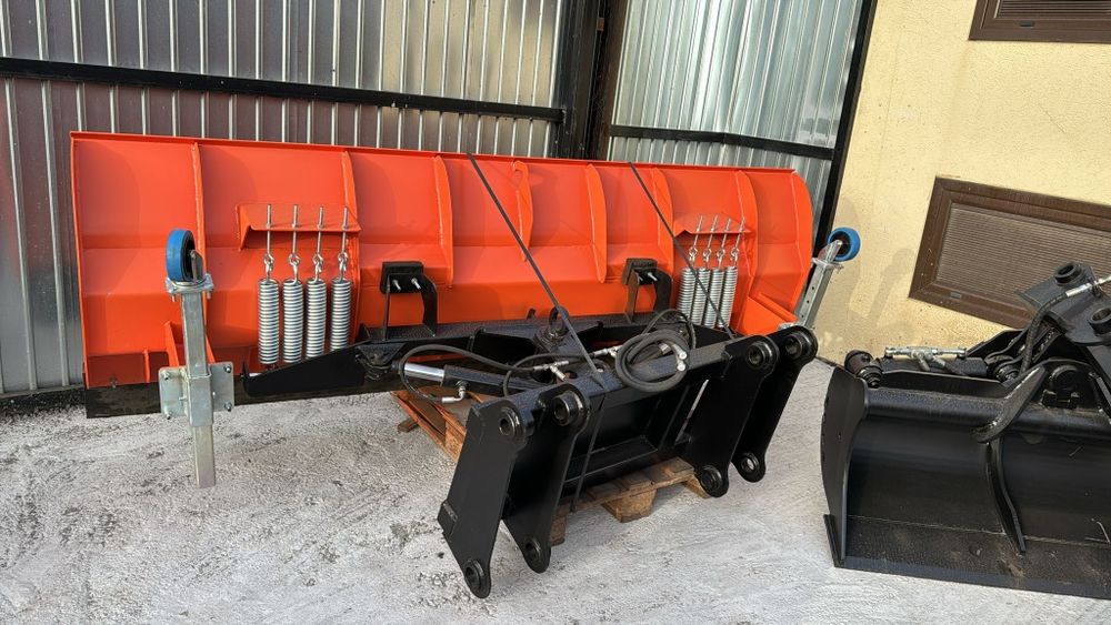 Lama deszapezire buldoexcavator Caterpillar