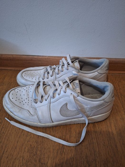 Adidași Nike Air albi – mărimea 44, stare bună