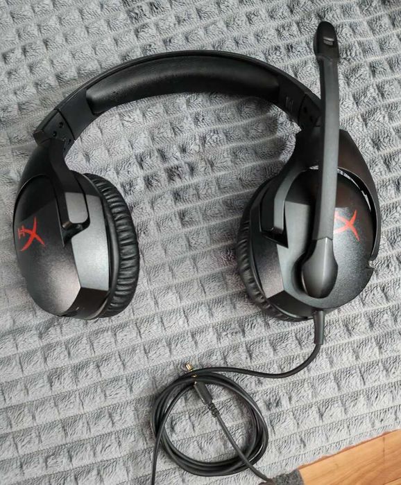 продам наушники HyperX Cloud Stinger