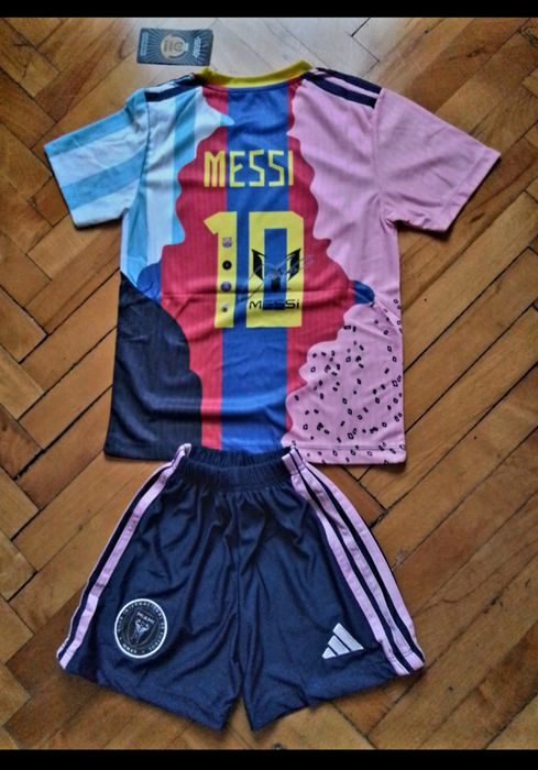 MESSI 10 CR7  детско юношески футболни екипи Колекционерски