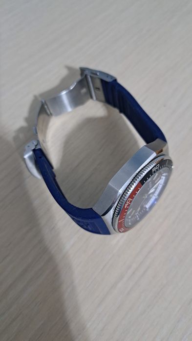Ceas Kienzle 1822 Diver XL Pepsi Bezel 200m