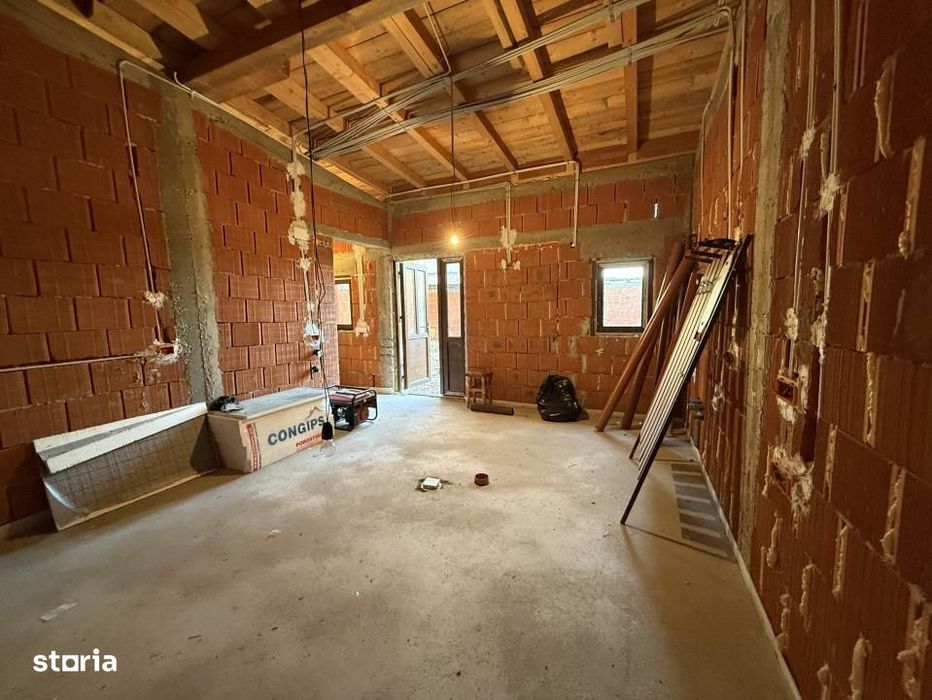 Casa de vanzare in Betfia, cu 6 camere, la rosu, Bihor,Gaminvest,V4469