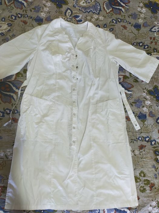 Медицинский халат продам