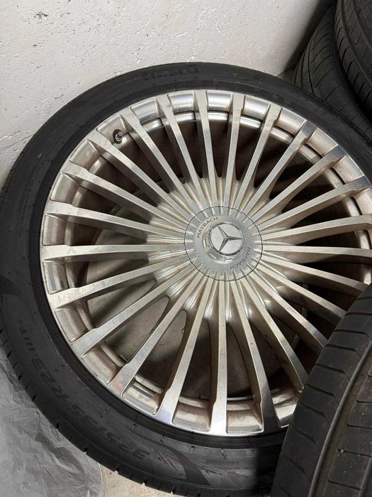 Оригинални джанти с гуми за Mercedes Maybach 23"