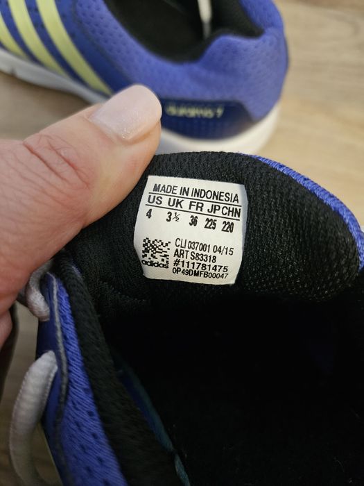 Маратонки Adidas 36н.