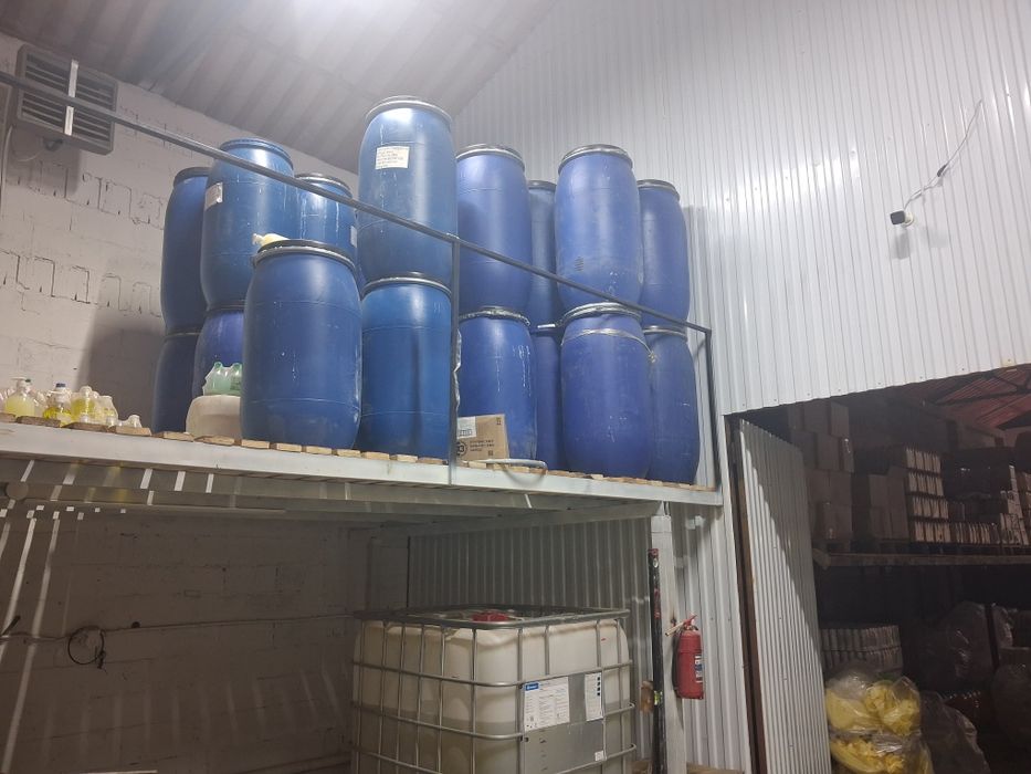 Продам бочки 170 и 200