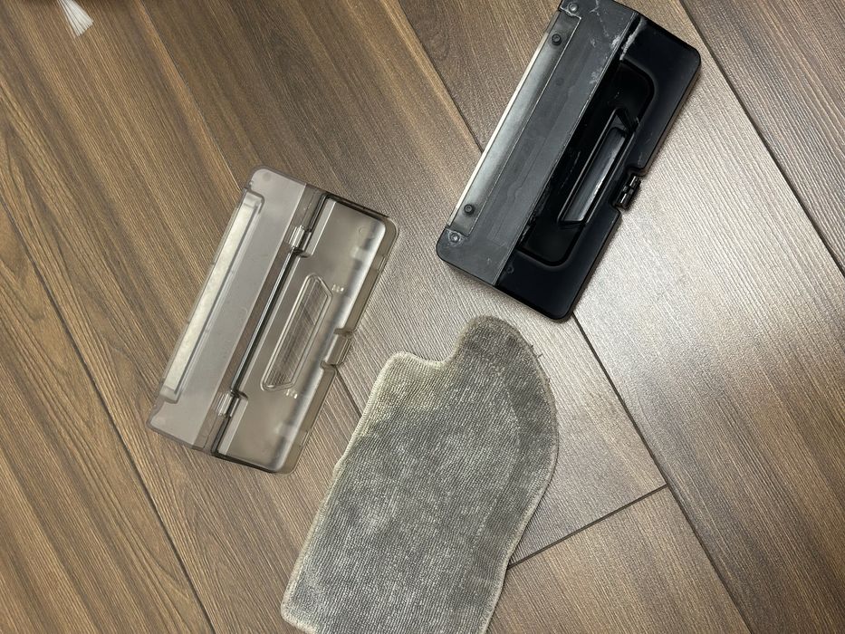 Продам робот пылесос