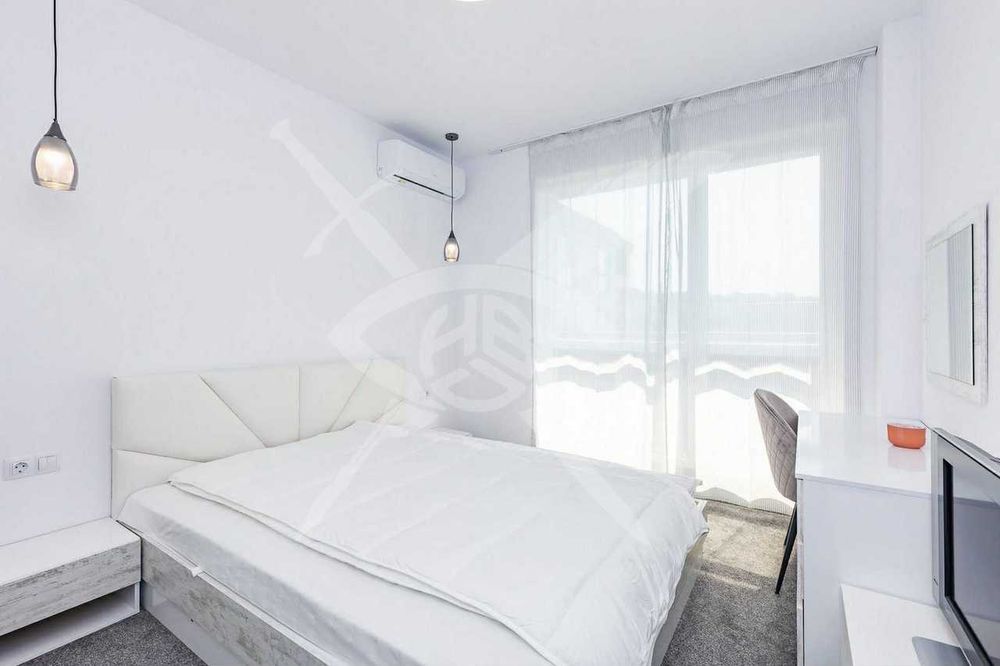 Дава се под наем Двустаен апартамент в Варна, Кайсиева градина - 550 кв.м за 548.25 € - Снимка #3