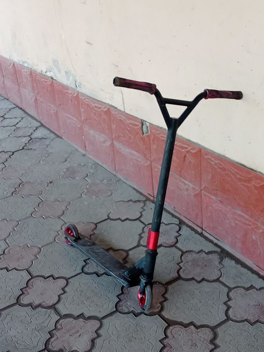 Продам самокат на ходу