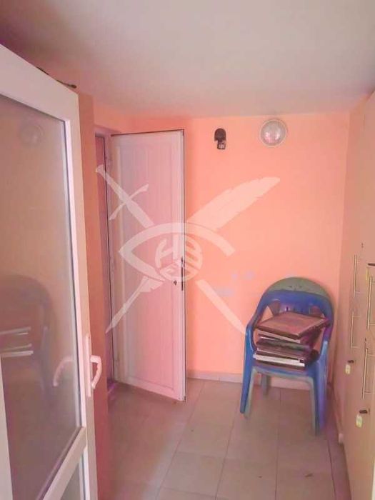 Продава се Магазин в Бургас, Изгрев - 180 кв.м за 1417 €/кв.м - Снимка #1