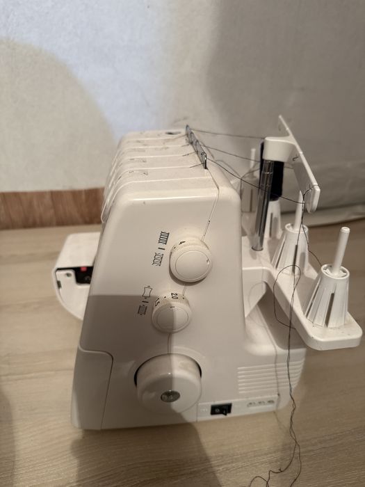 оверлок janome