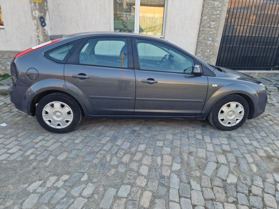 Vând Ford Focus Titanium 2005