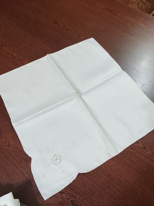 Скатерть + 6 салфеток