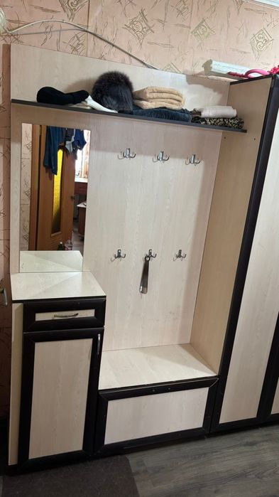 Срочно продам прихожку