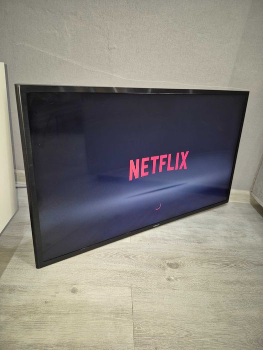 Samsung Smart TV Wi-Fi 107sm