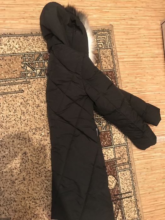 Женский пуховик чёрный