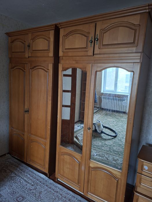 2 шифонера отдам даром