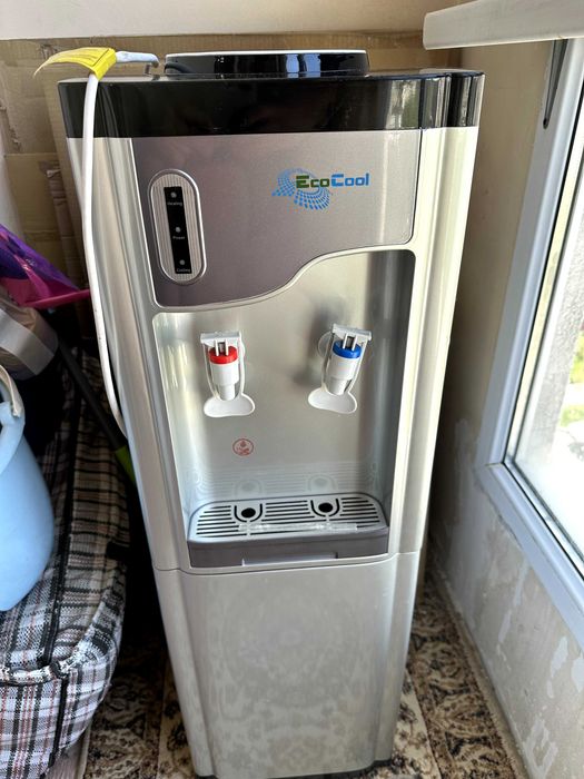 Диспенсер для воды