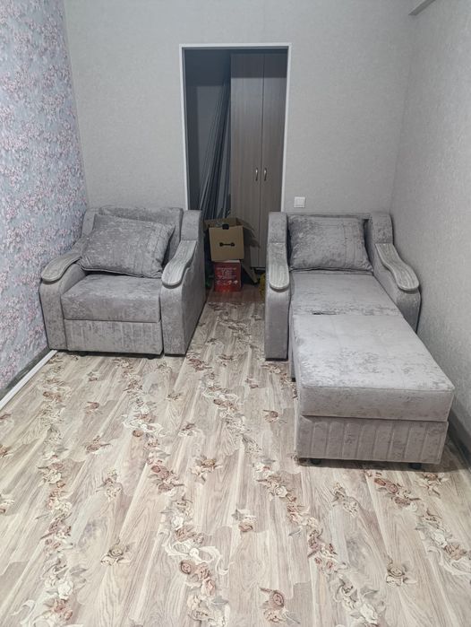 Продаются два кресла -кровати