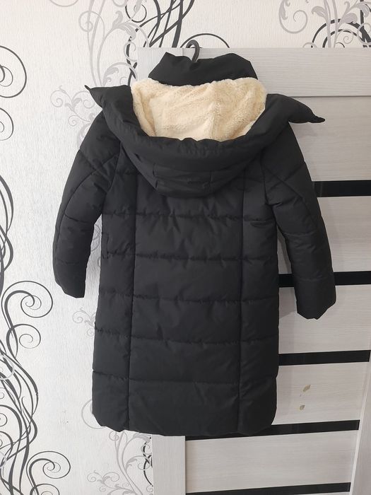 Зимний пуховик на девочку