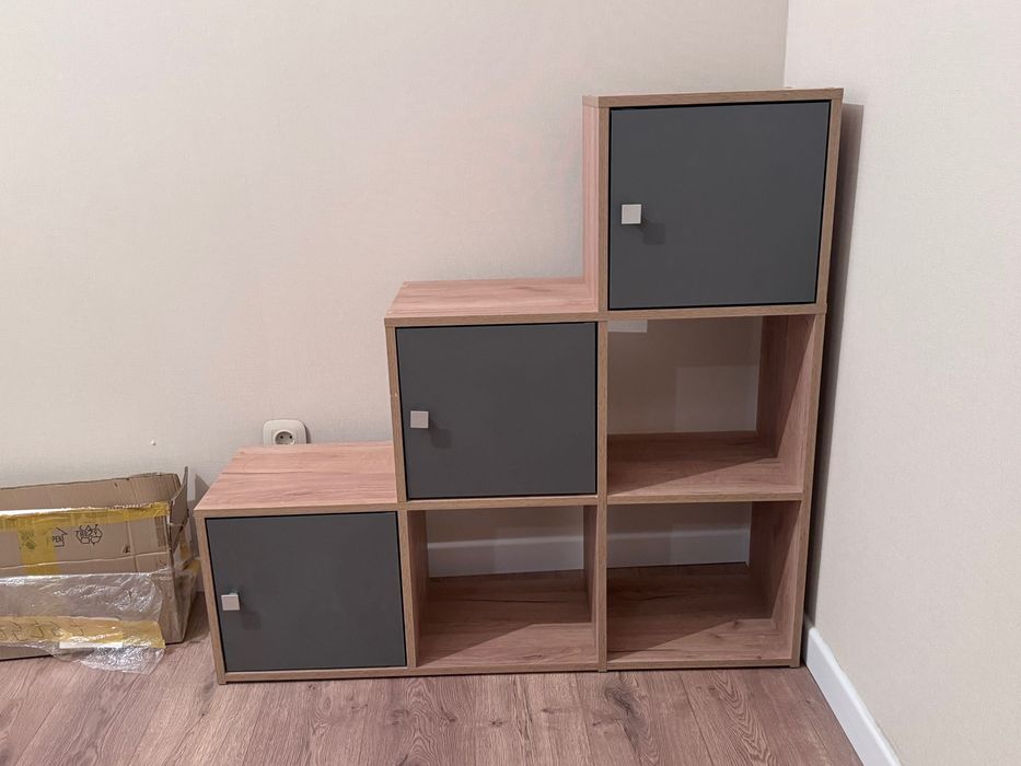 Полка шкафчик, для книг, игрушек.