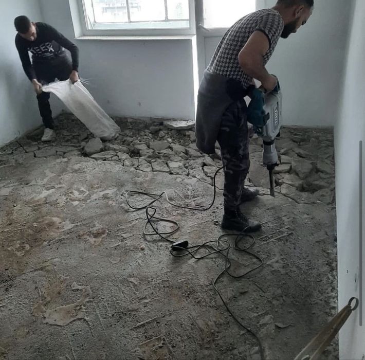 Evacuăm moloz și deșeuri – rapid și ieftin