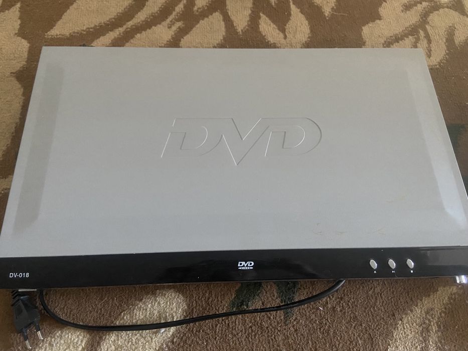 Продам видео проигрыватель