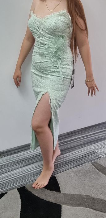 Rochie elegantă din dantelă