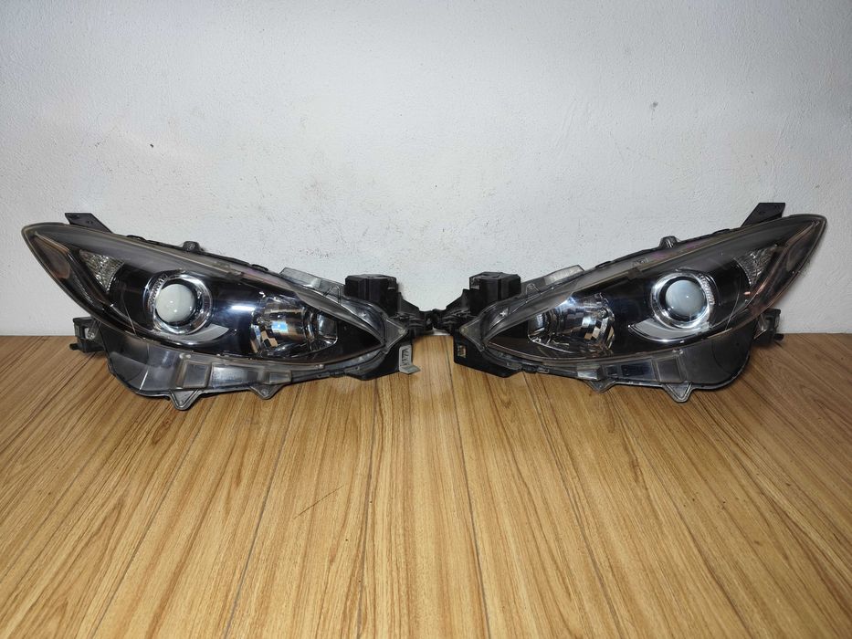 Фары 2шт Галоген Mazda 3 BM 13-18г Оригинал Мазда передние ВМ