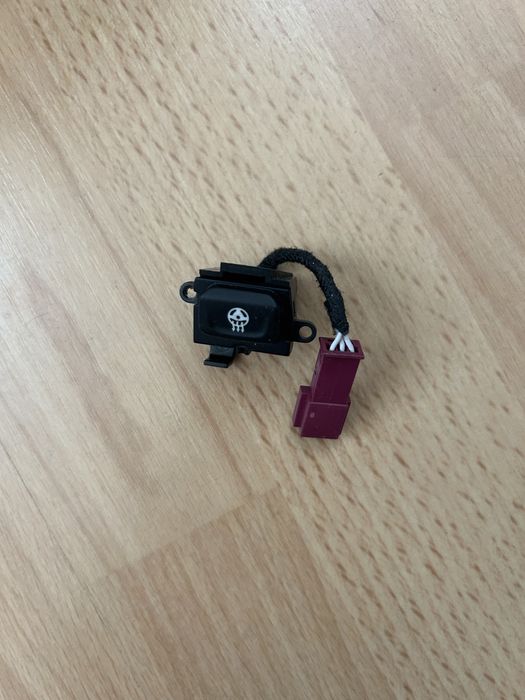 Buton Incalzire Volan M BMW G11 G12 G30 G31 G32 G38 G20 G21