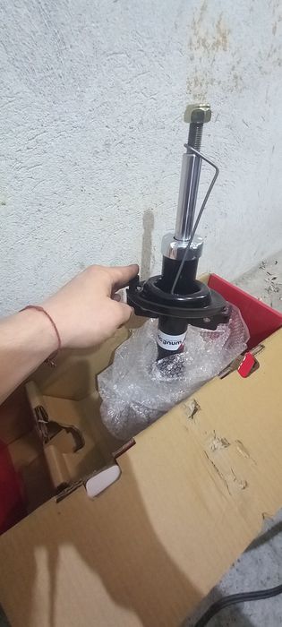 Чисто нови части за Лагуна